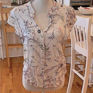 Love stitch off white floral button down blouse EUC